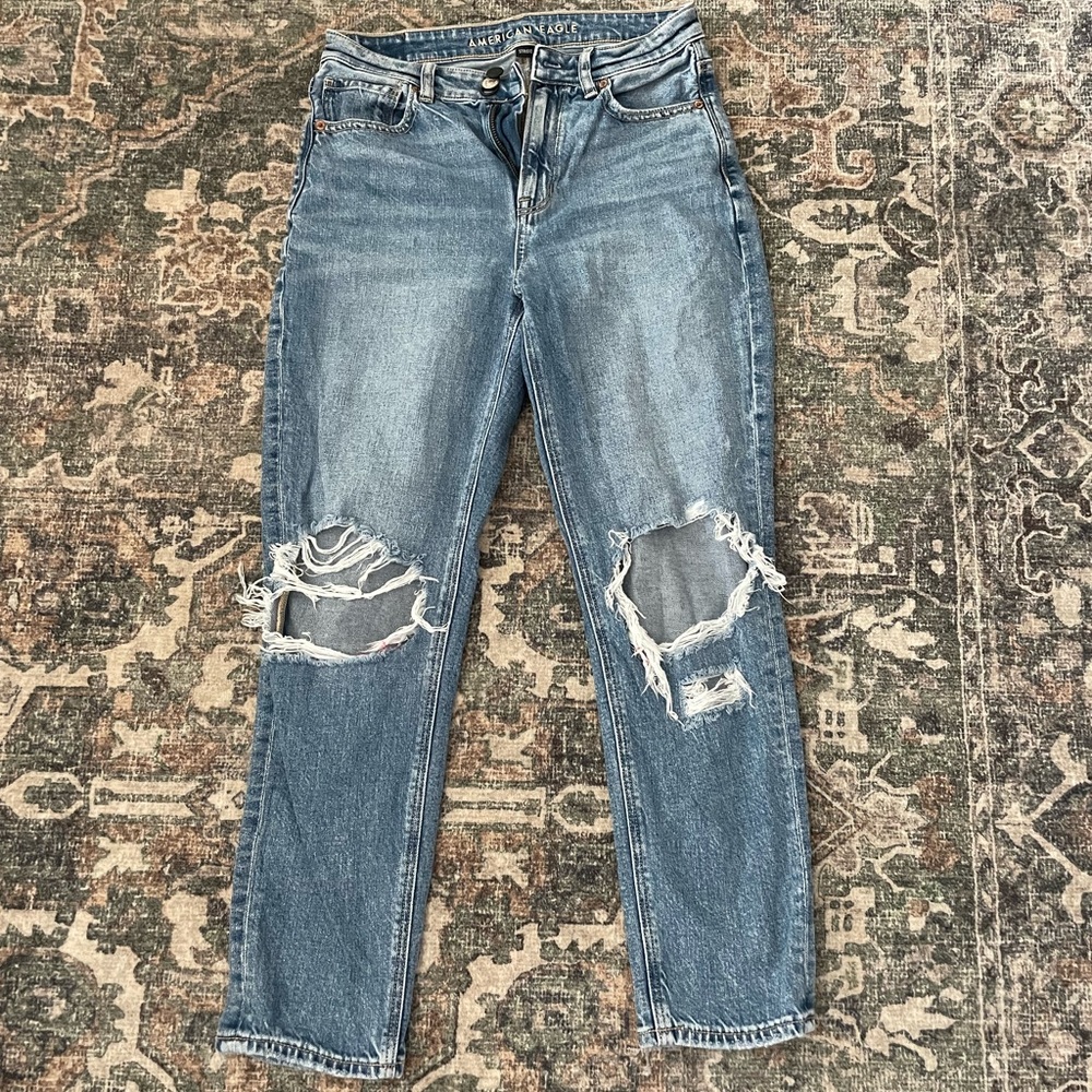 American Eagle Mom Jeans!!!